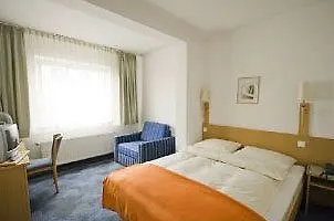 Hansa Hotel دوسلدورف 3*,